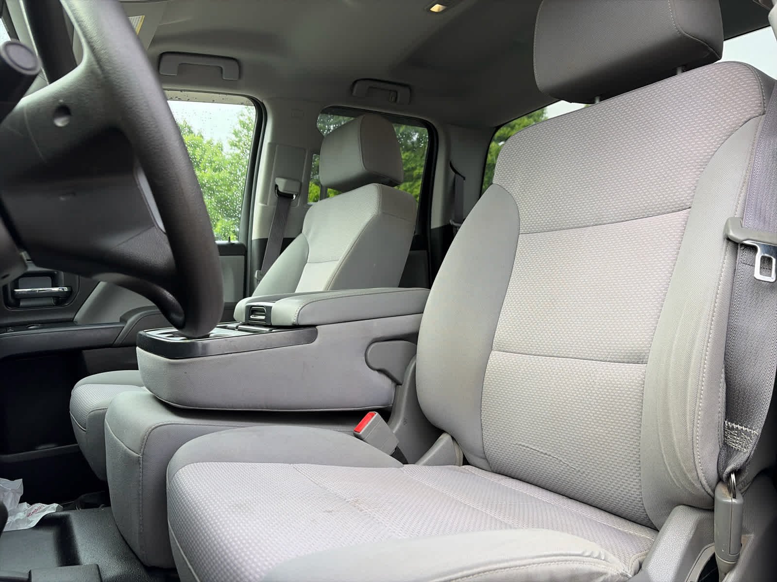Used 2017 Silver Ice Metallic Chevrolet LS image 5