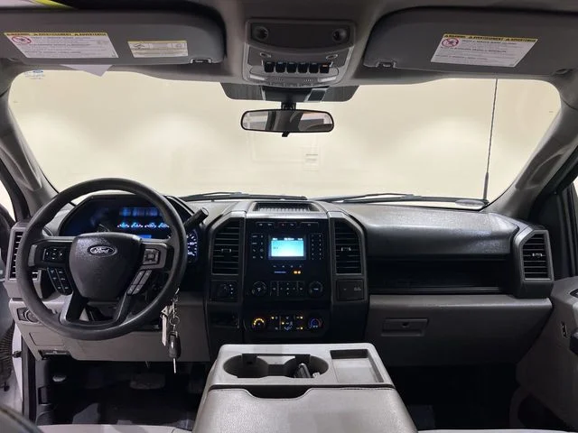 Used 2022 Oxford White Ford XL image 17