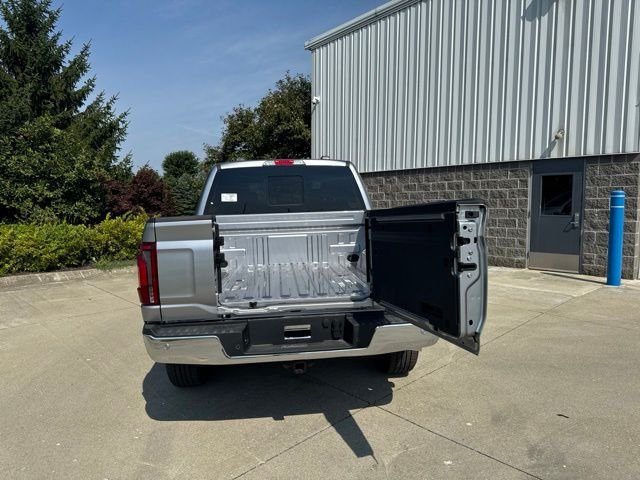 New 2026 Iconic Silver Metallic Ford Lariat® image 9