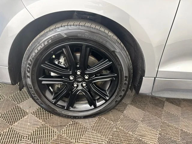Used 2020 Silver Ford ST Line image 29