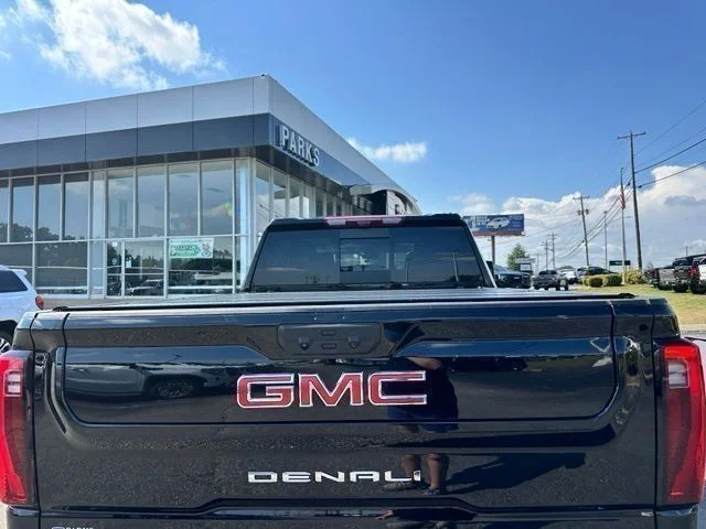 Used 2025 Black GMC Denali image 18