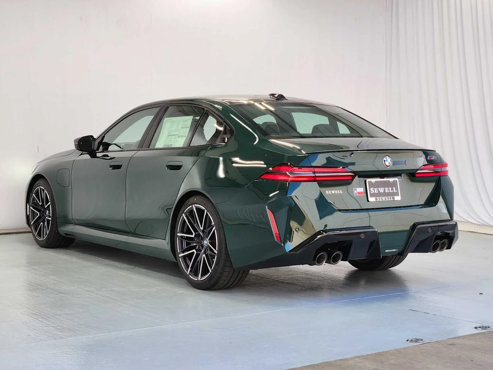New 2027 Special Order Color BMW  image 3