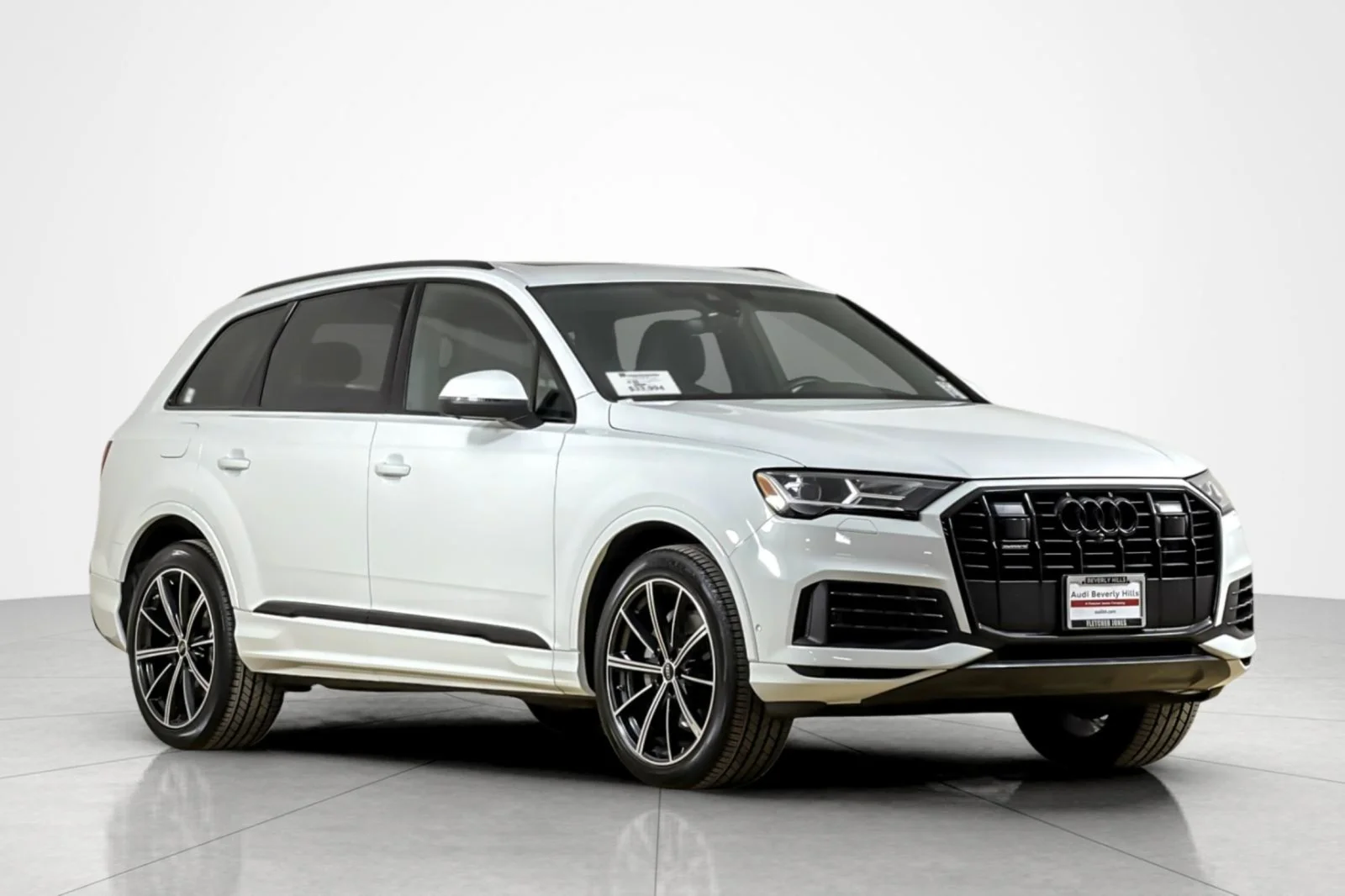 Used 2022 Carrara White Audi Premium Plus 55 TFSI quattro image 7