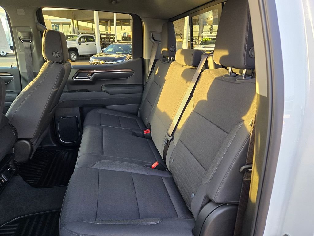 Used 2026 White Chevrolet LT image 7