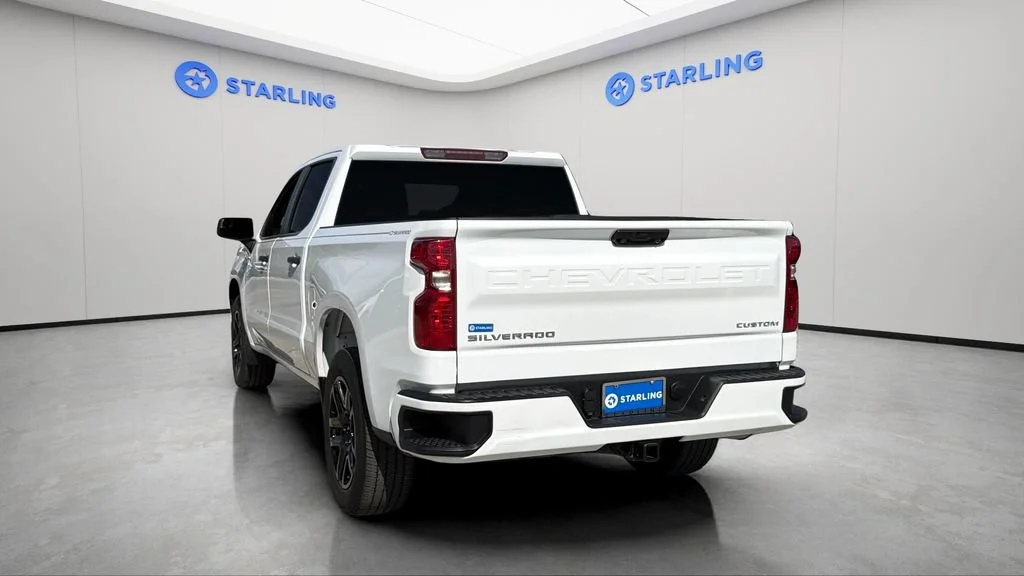 Used 2024 Summit White Chevrolet Custom image 7