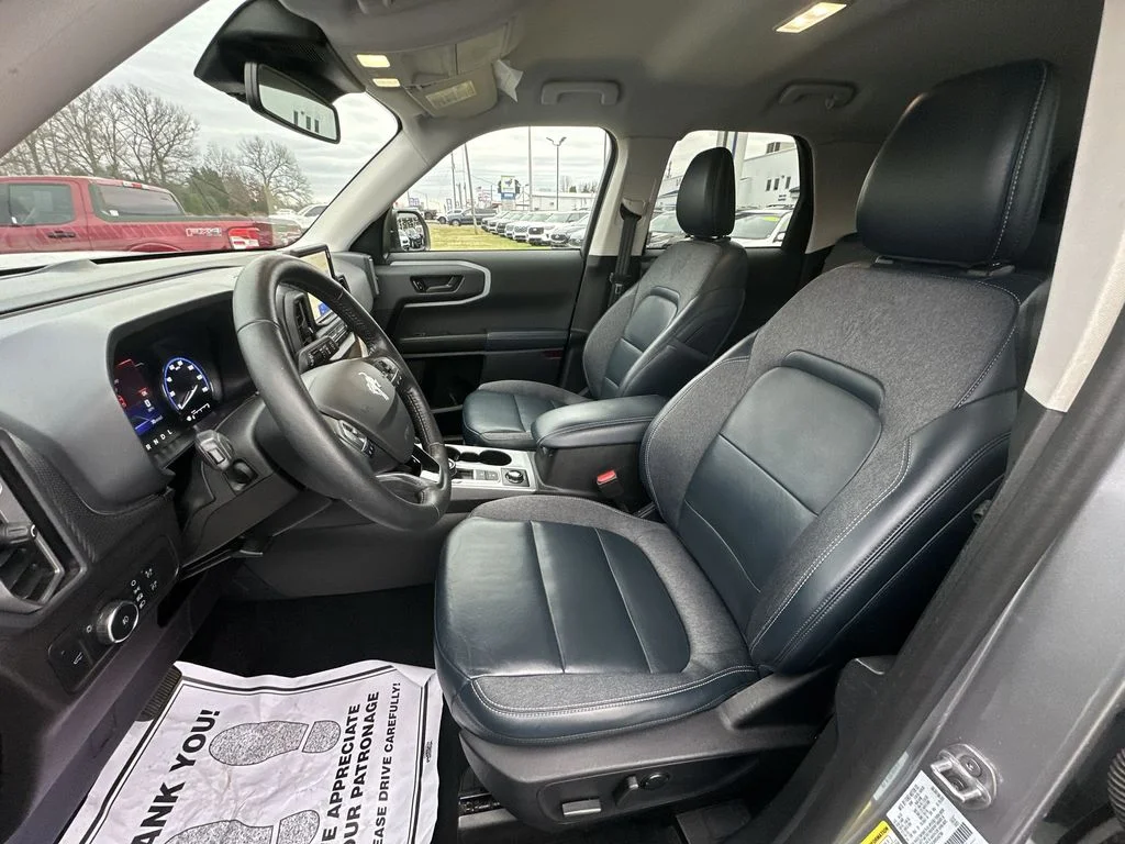 Used 2022 Silver Ford Outer Banks image 11