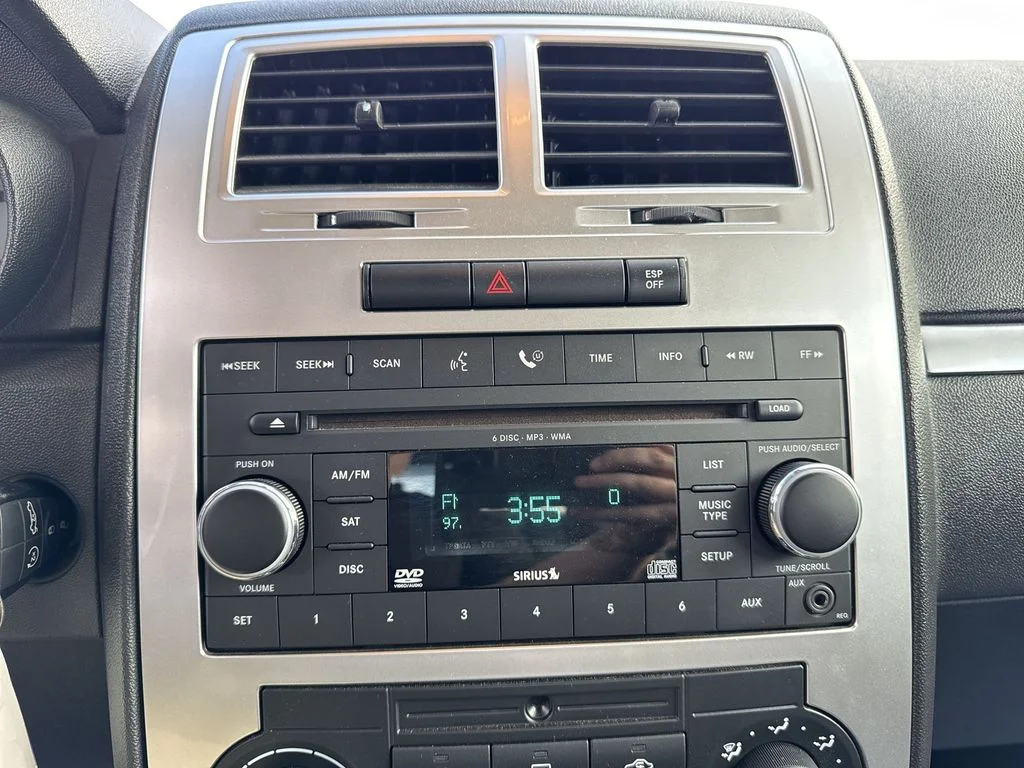 Used 2008 Orange Dodge R/T image 16