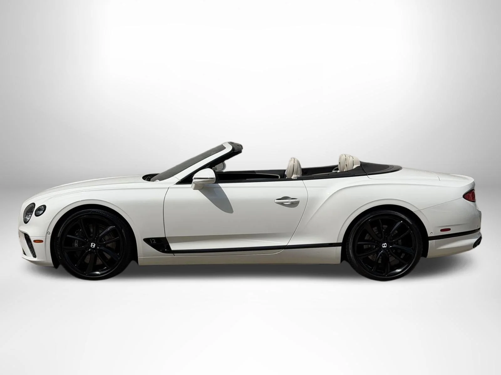 Used 2020 Glacier White Bentley  image 10