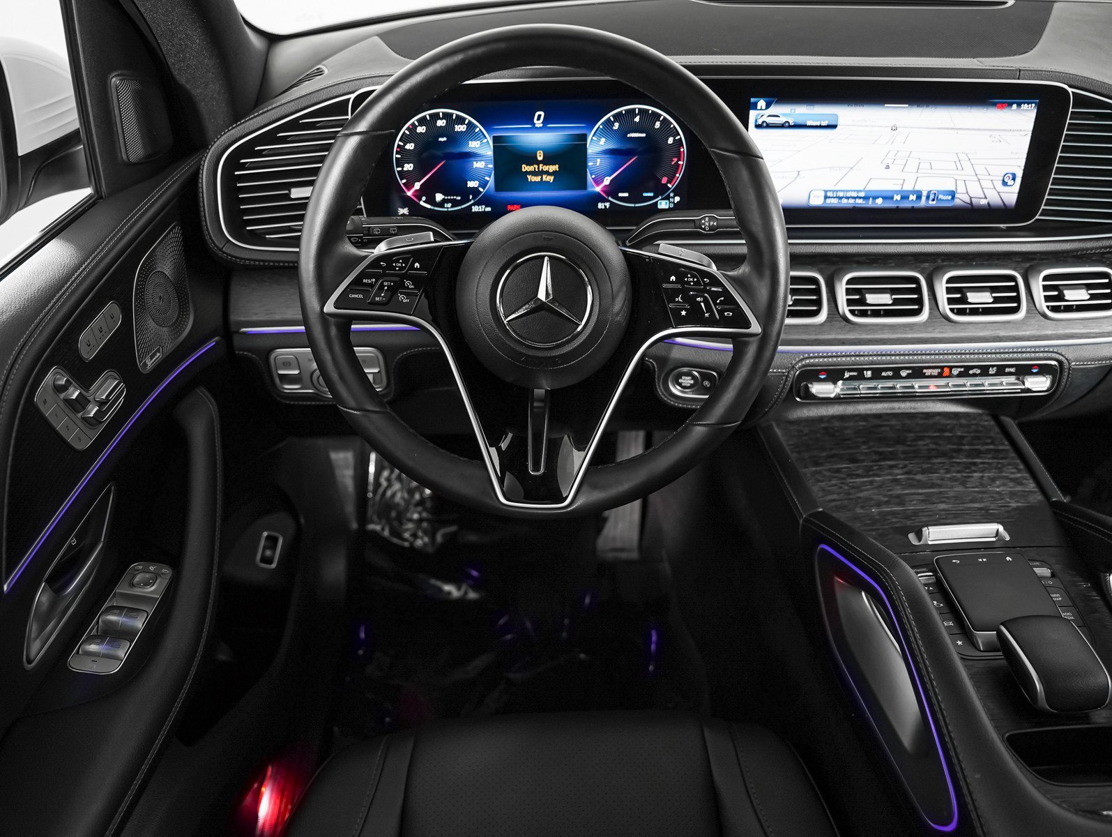 Certified Used 2024 Polar White Mercedes-Benz GLE 350 4MATIC® SUV image 15