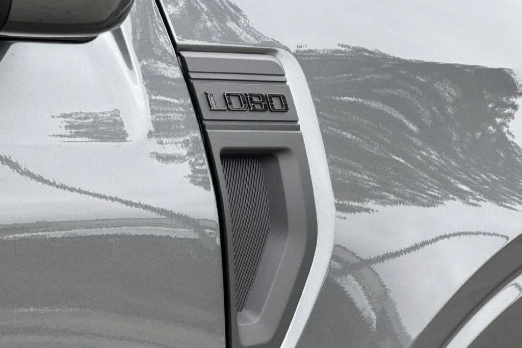 New 2026 Gray Metallic Ford Lobo™ image 25
