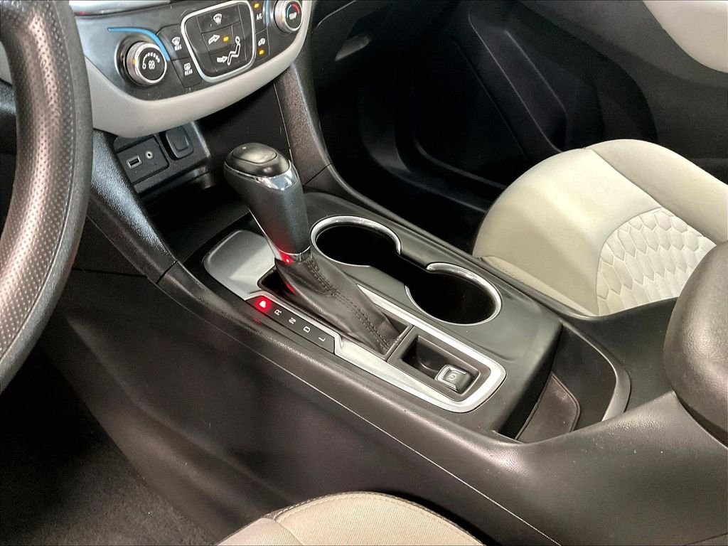 Used 2019 Gray Chevrolet LS image 21