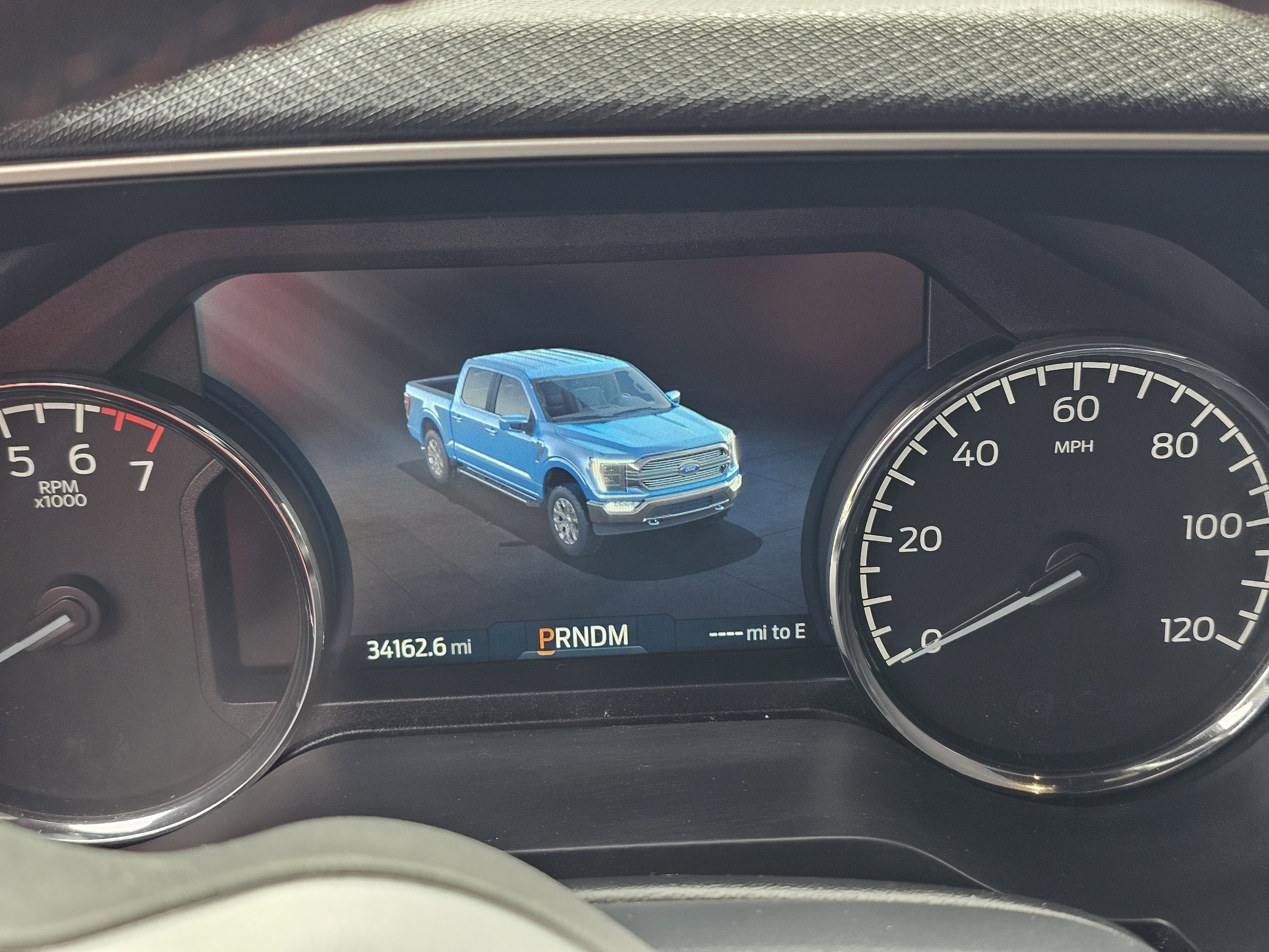 Used 2023 Gray Ford XLT image 11