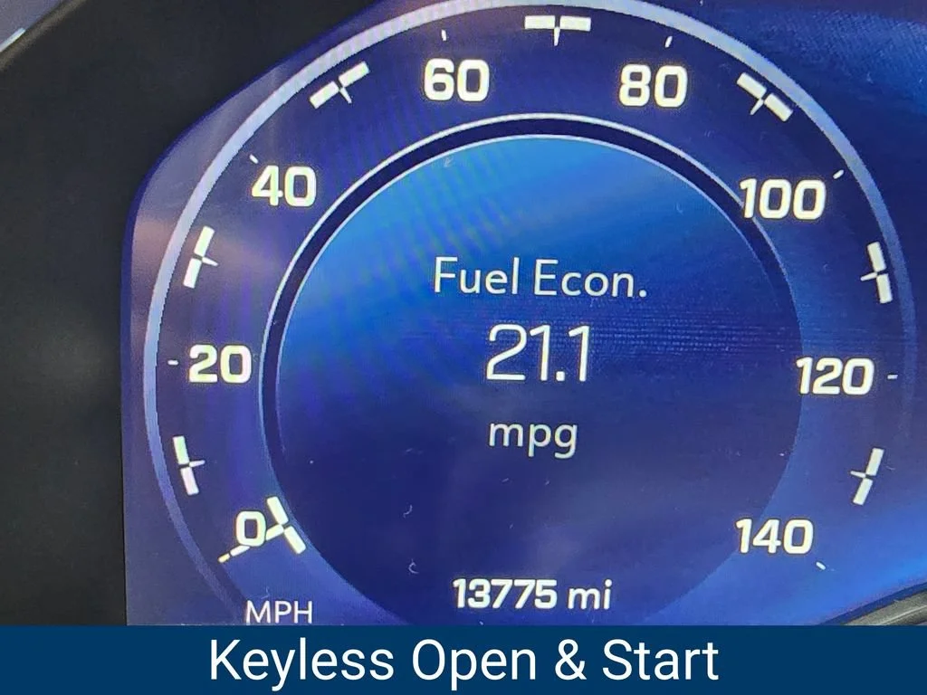 Used 2025 Black Chevrolet RST image 30