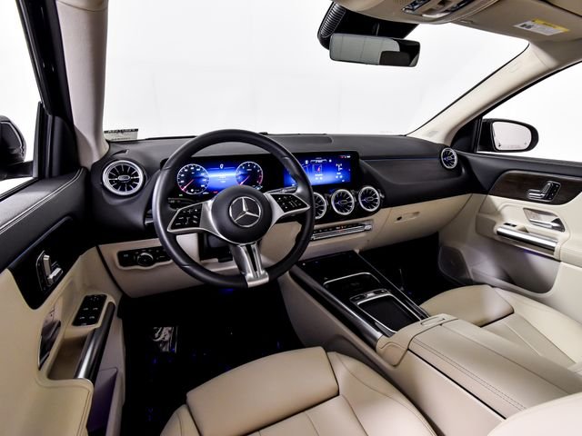 Certified Used 2025 Black Mercedes-Benz GLA 250 image 23