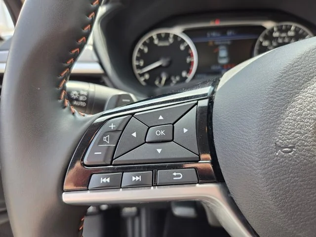 2025 Nissan Altima SR - Photo 25