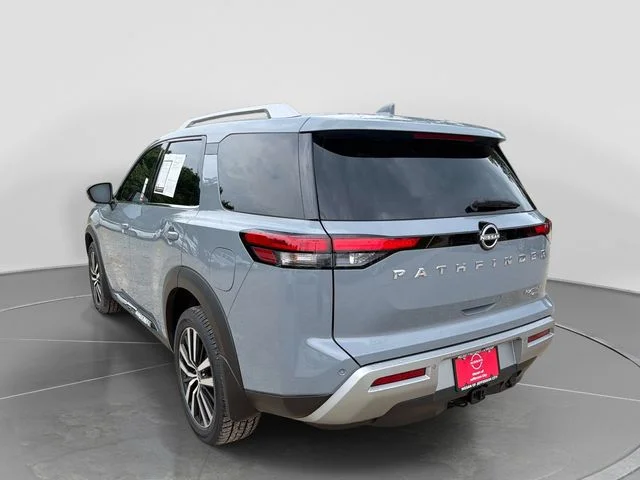 Used 2023 Gray Nissan Platinum image 6