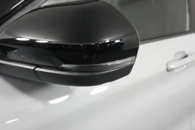 New 2027 Avalanche Gray Ford Platinum™ image 22