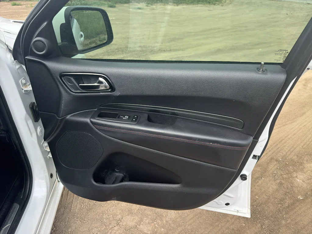 Used 2021 Vice White Dodge R/T image 9