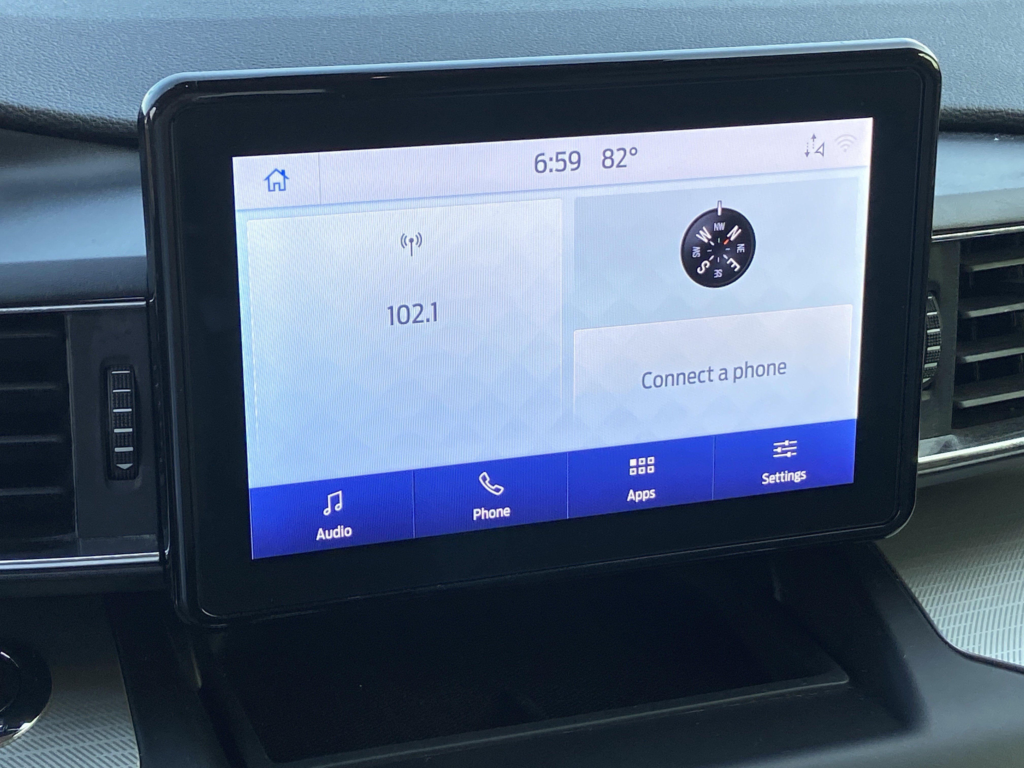 Used 2020 Blue Metallic Ford XLT image 38