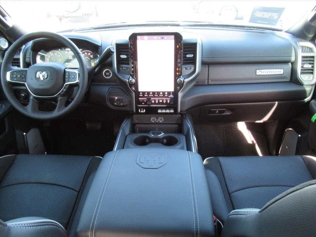 2026 RAM 2500 Laramie - Photo 13