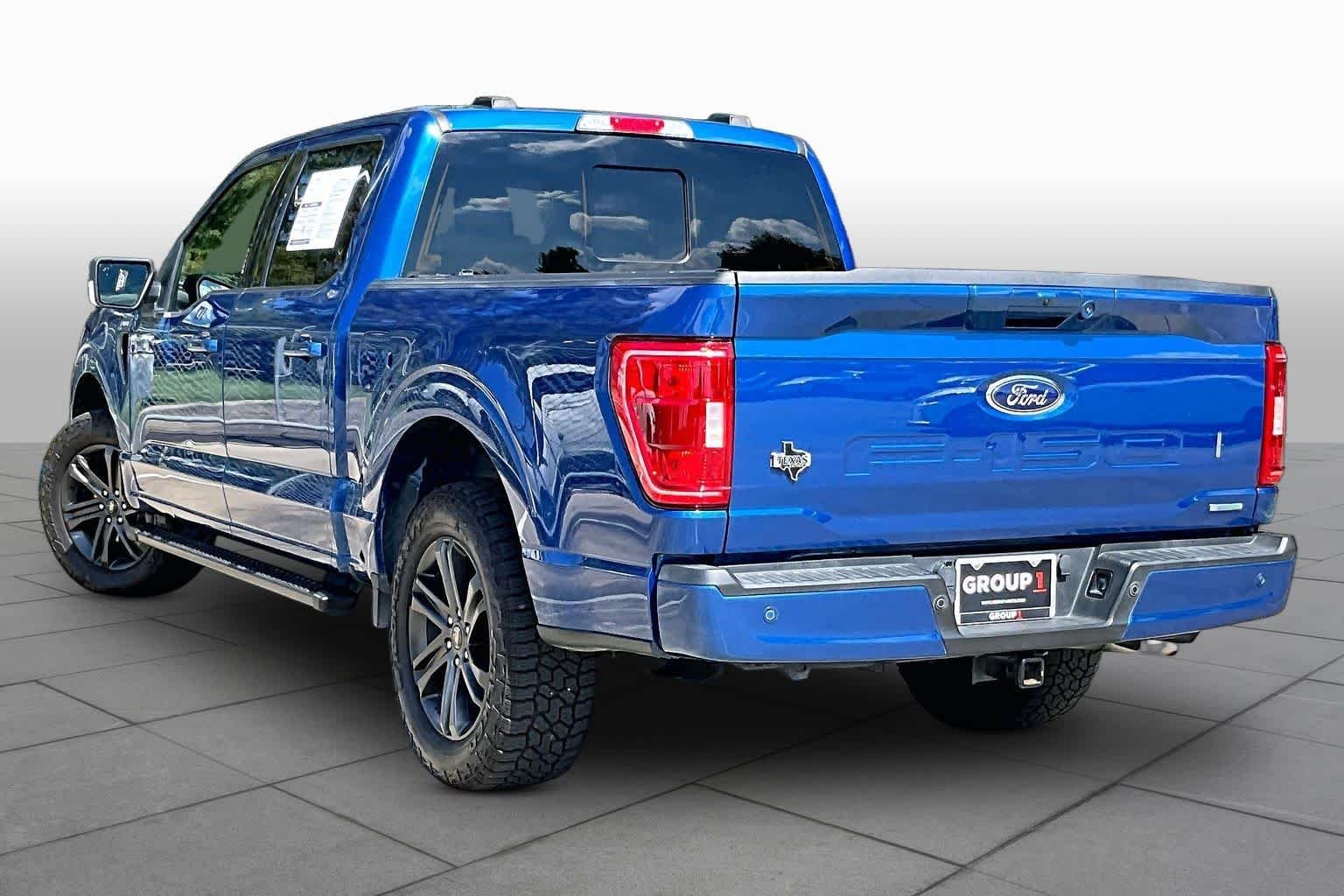 Used 2022 Atlas Blue Metallic Ford XLT image 11
