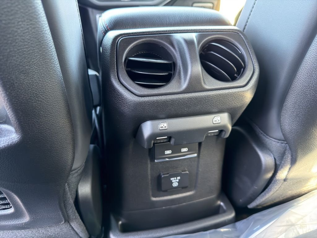 New 2026 Reign Exterior Paint Jeep Rubicon X image 23