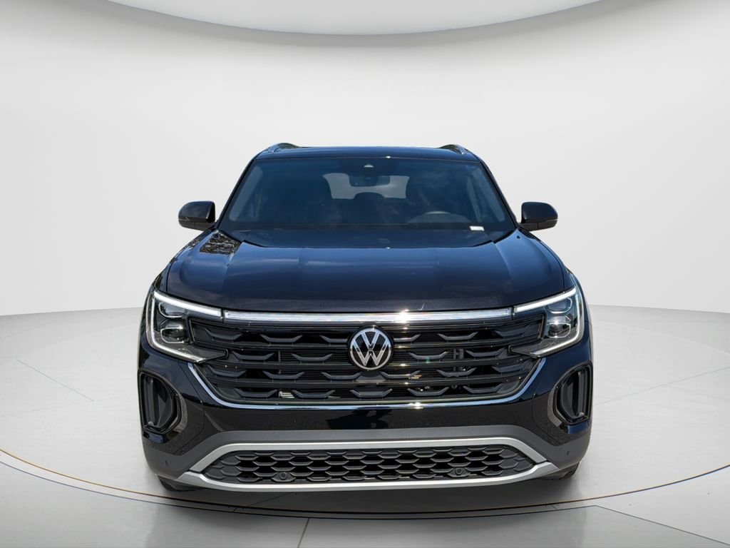 New 2026 Deep Black Pearl Volkswagen SE w/Technology image 2