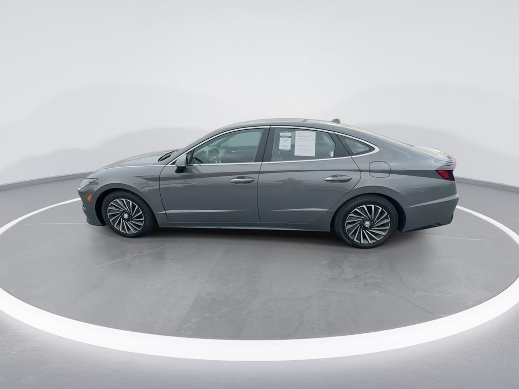 Used 2022 Gray Hyundai Limited image 5