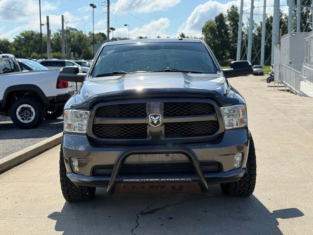 Used 2018 Gray Ram Express image 3