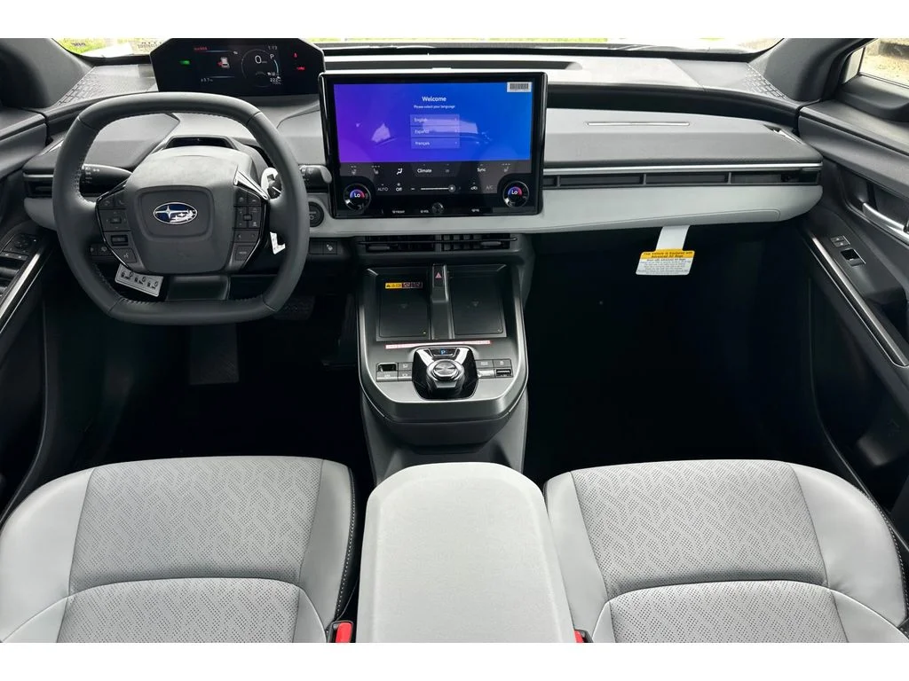 New 2026 CRYSTAL WHITE PEARL Subaru Limited image 13