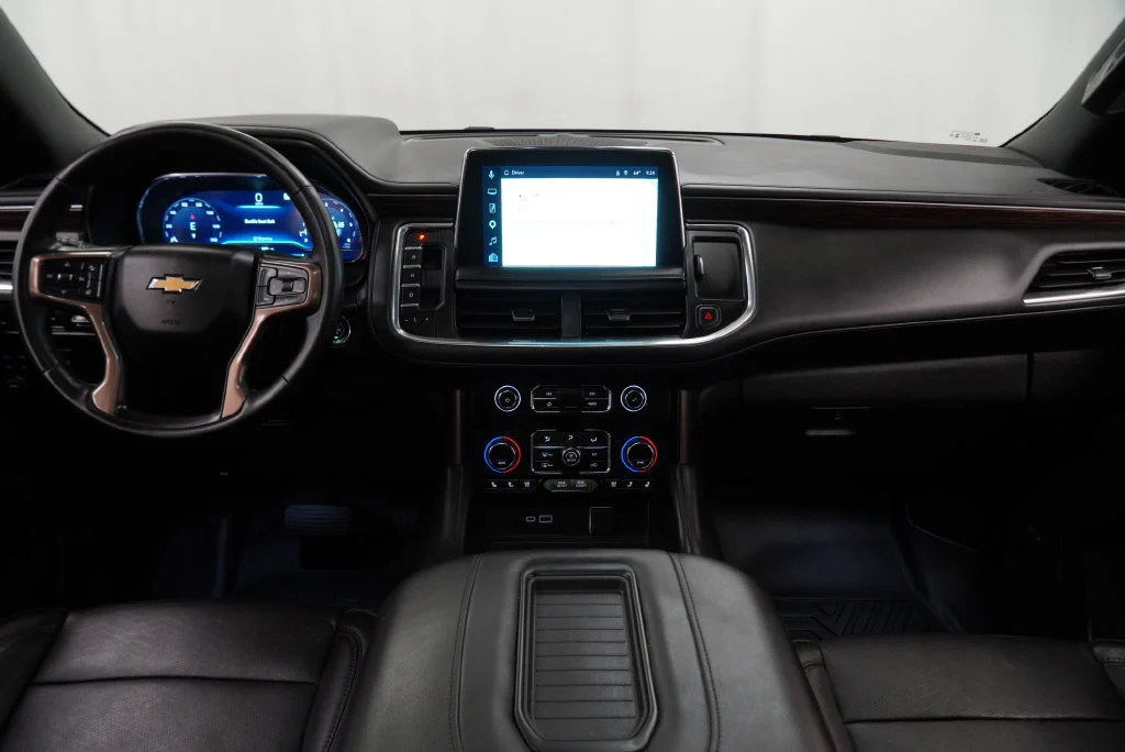 Certified Used 2023 DARK ASH METALLIC Chevrolet High Country image 3