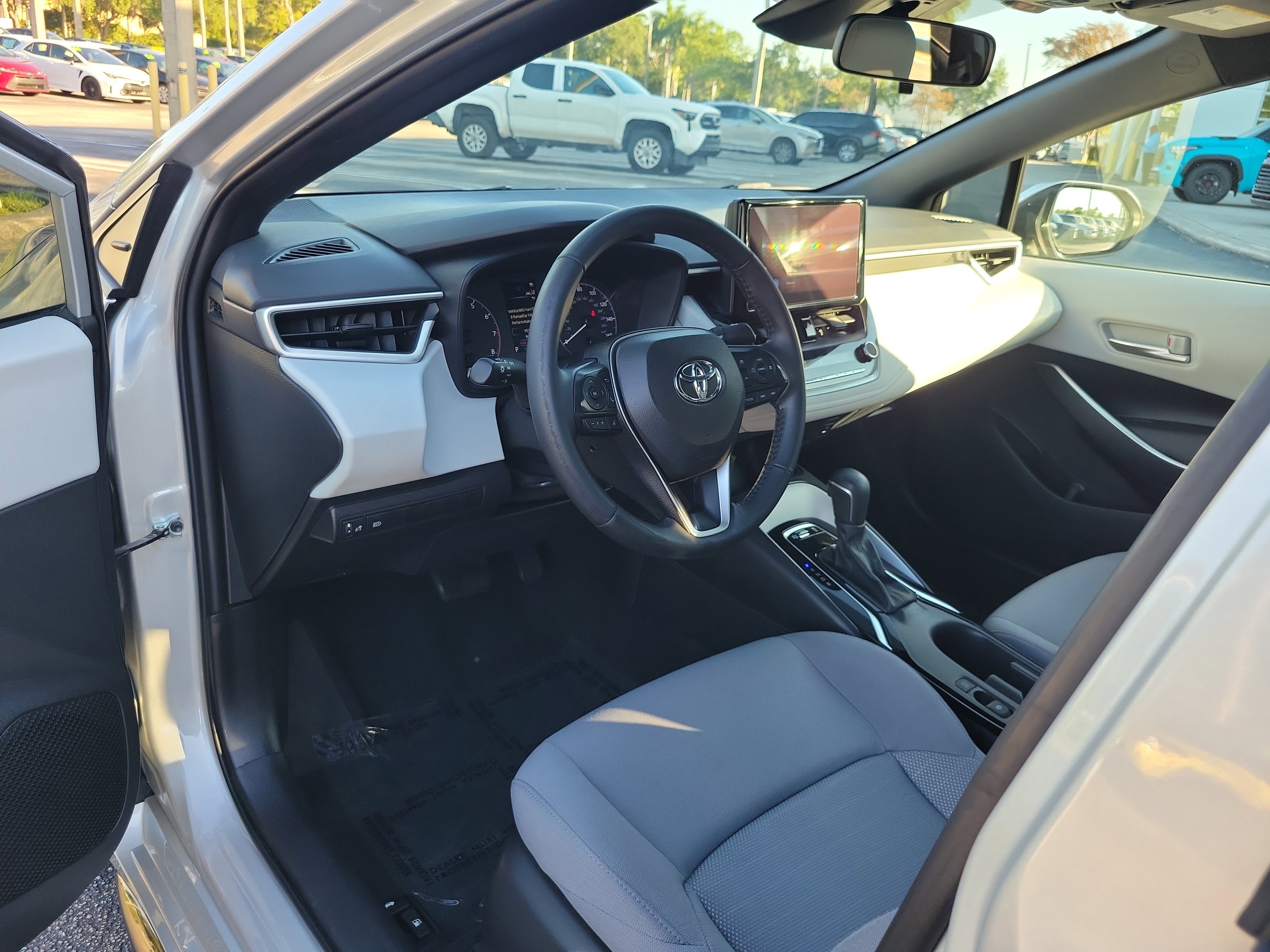 Used 2024 Classic Silver Metallic Toyota SE image 10