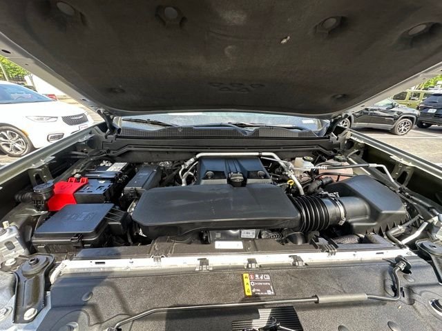 Used 2025 Silver GMC AT4 image 14