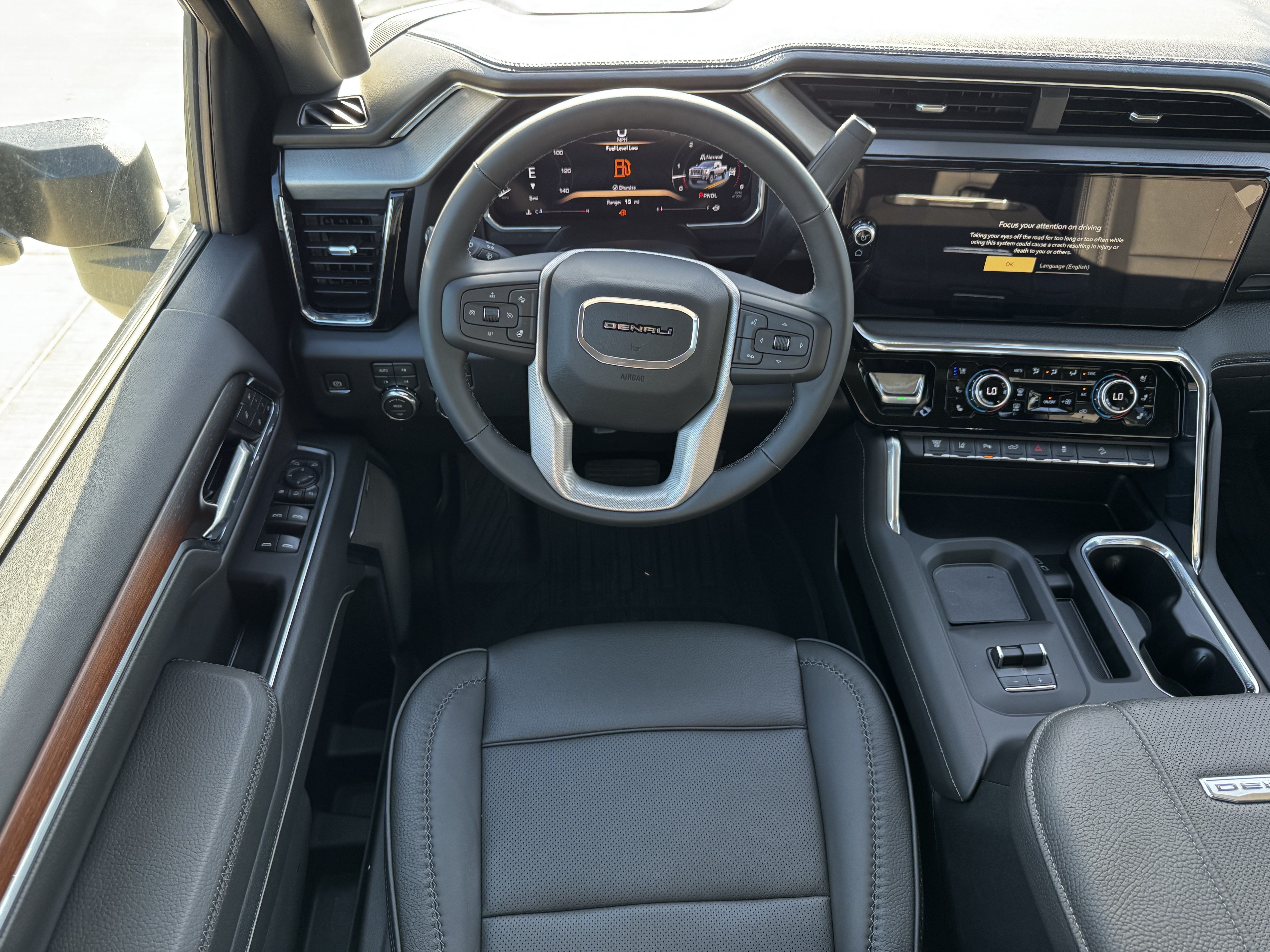 2026 GMC Sierra 2500HD Denali - Photo 10