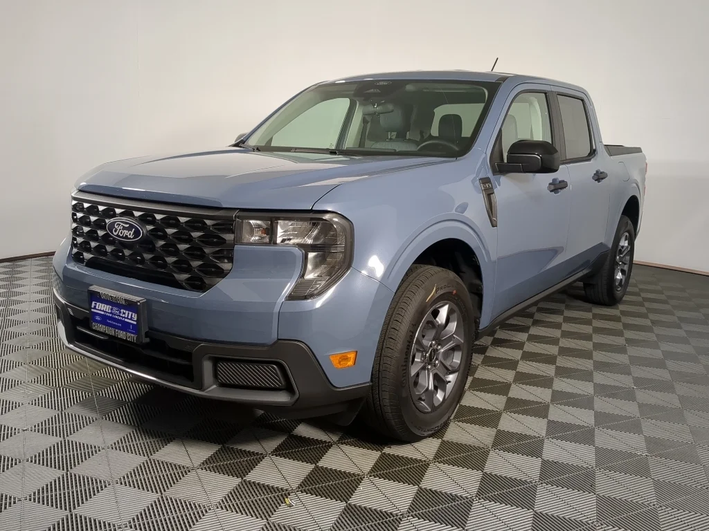 New 2026 Azure Gray Metallic Tri-Coat Ford XLT image 4