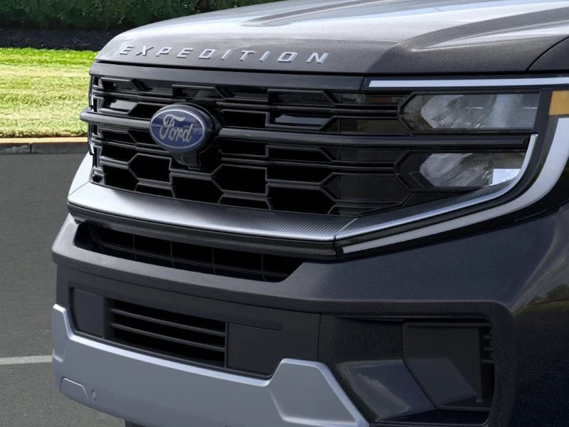 New 2026 Agate Black Metallic Ford Platinum® image 17