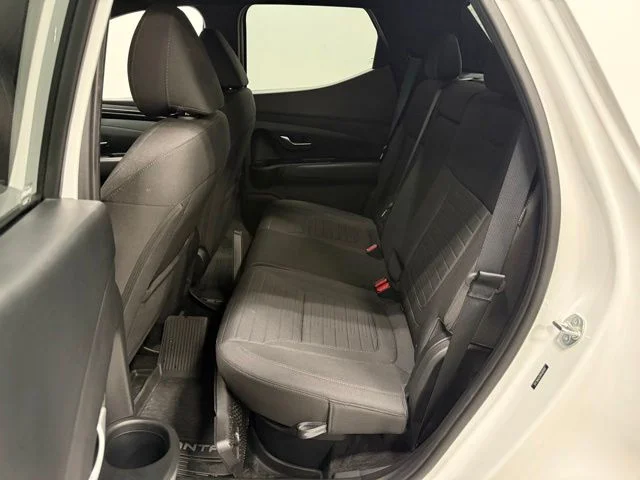 Used 2024 White Hyundai SEL image 32