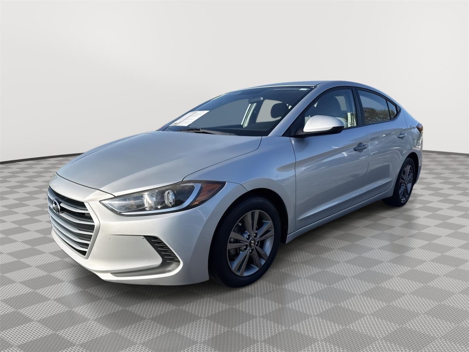 Used 2017 Hyundai Elantra SE with VIN KMHD84LF3HU059707 for sale in Kansas City