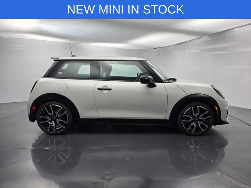 2026 MINI Hardtop 2 Door S - Photo 18
