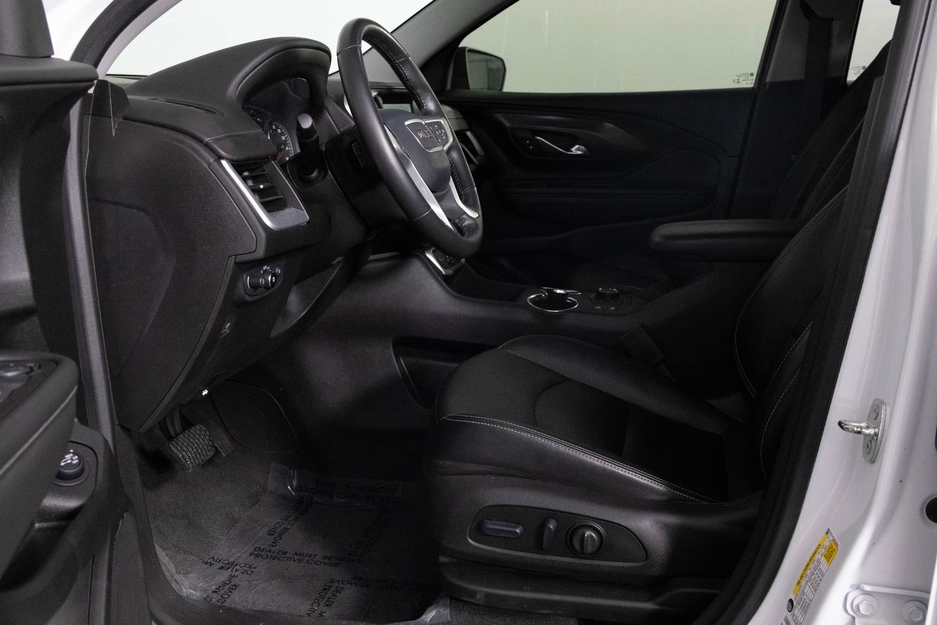 2022 GMC TERRAIN - Image 58