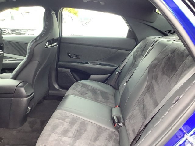 2025 Hyundai Elantra N - Photo 17