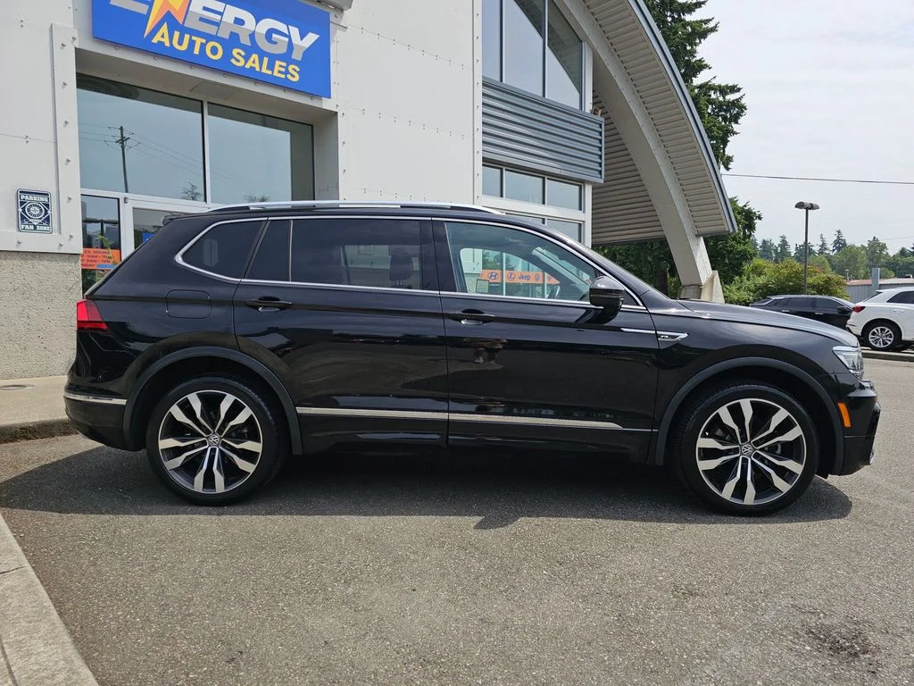 2021 Volkswagen Tiguan SEL Premium R-Line - Photo 9
