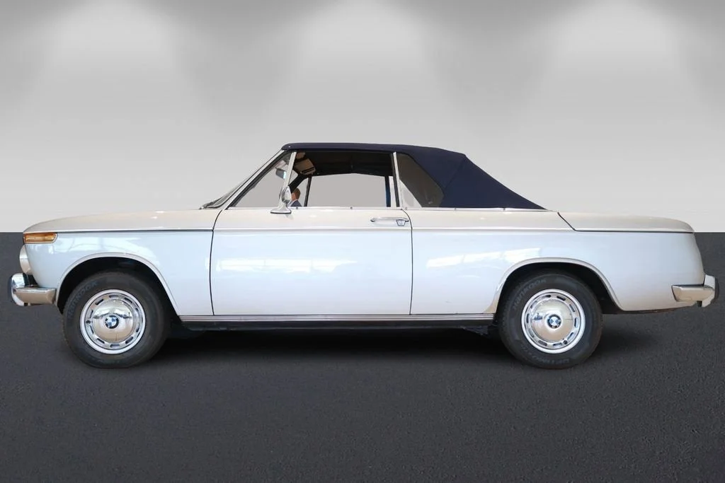 Used 1970 Silver BMW Cabriolet image 6