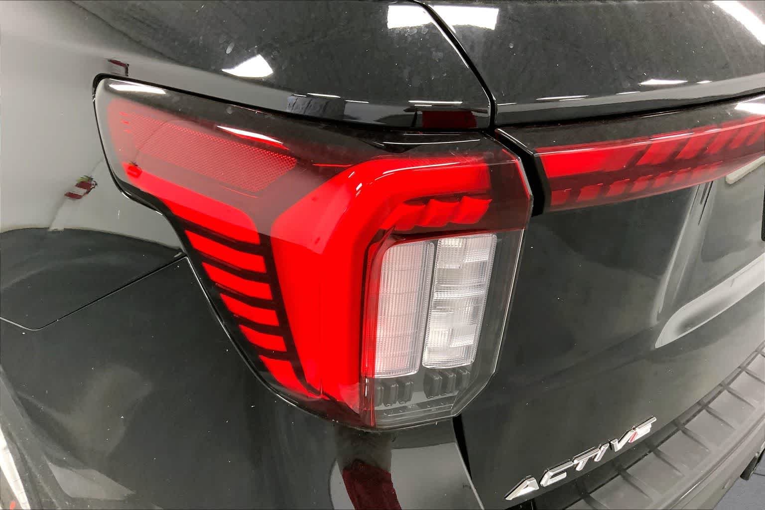 New 2026 Agate Black Metallic Ford Active image 14