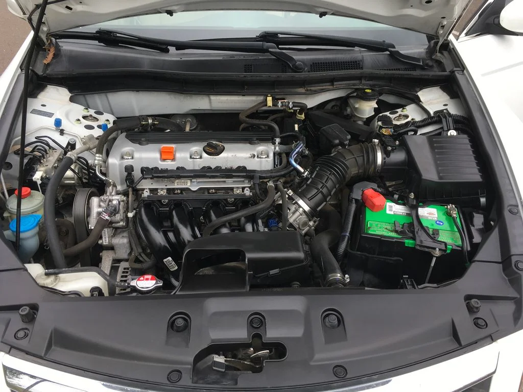 Used 2011 White Honda LX-P image 11