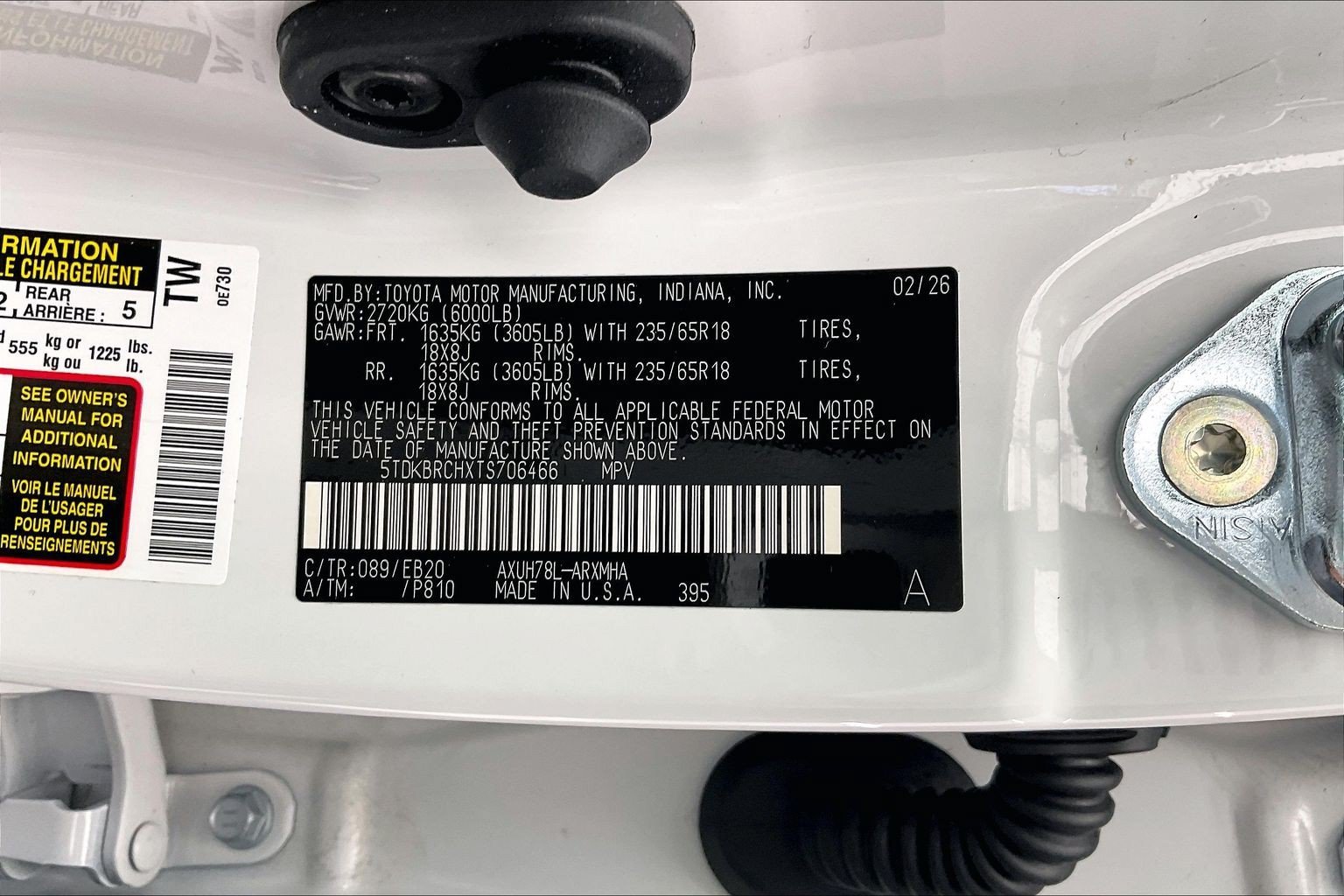Used 2026 Wind Chill Pearl Toyota XLE image 35