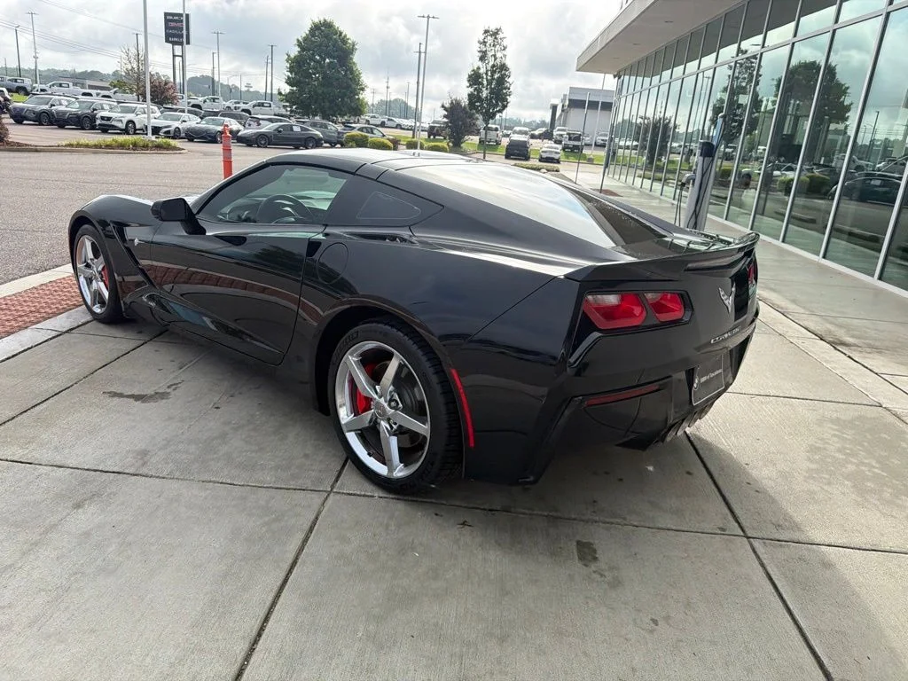 Used 2014 Black Chevrolet Base image 4