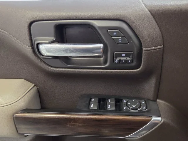 Used 2020 SMOKEY QUARTZ METALLIC GMC SLT image 28