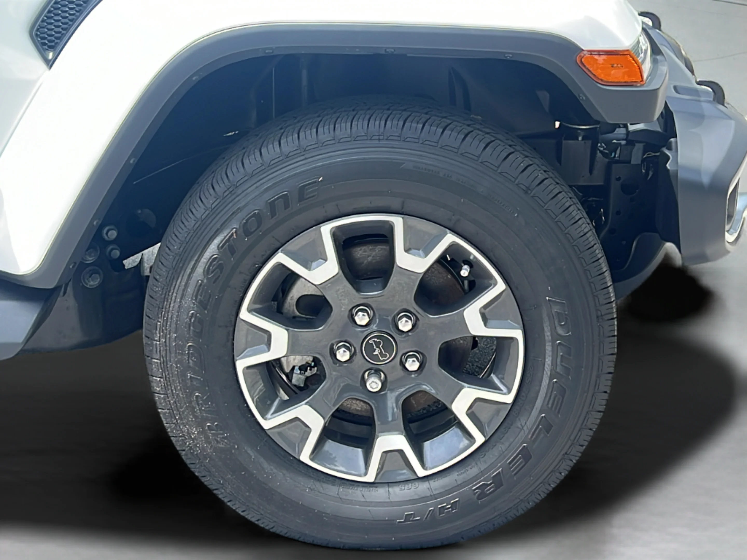 Used 2026 Bright White Clearcoat Jeep Sahara image 25