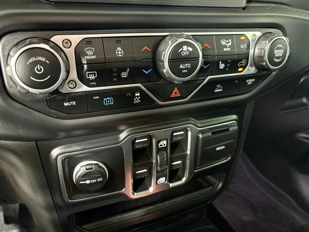 Used 2023 White Jeep Willys 4xe image 32